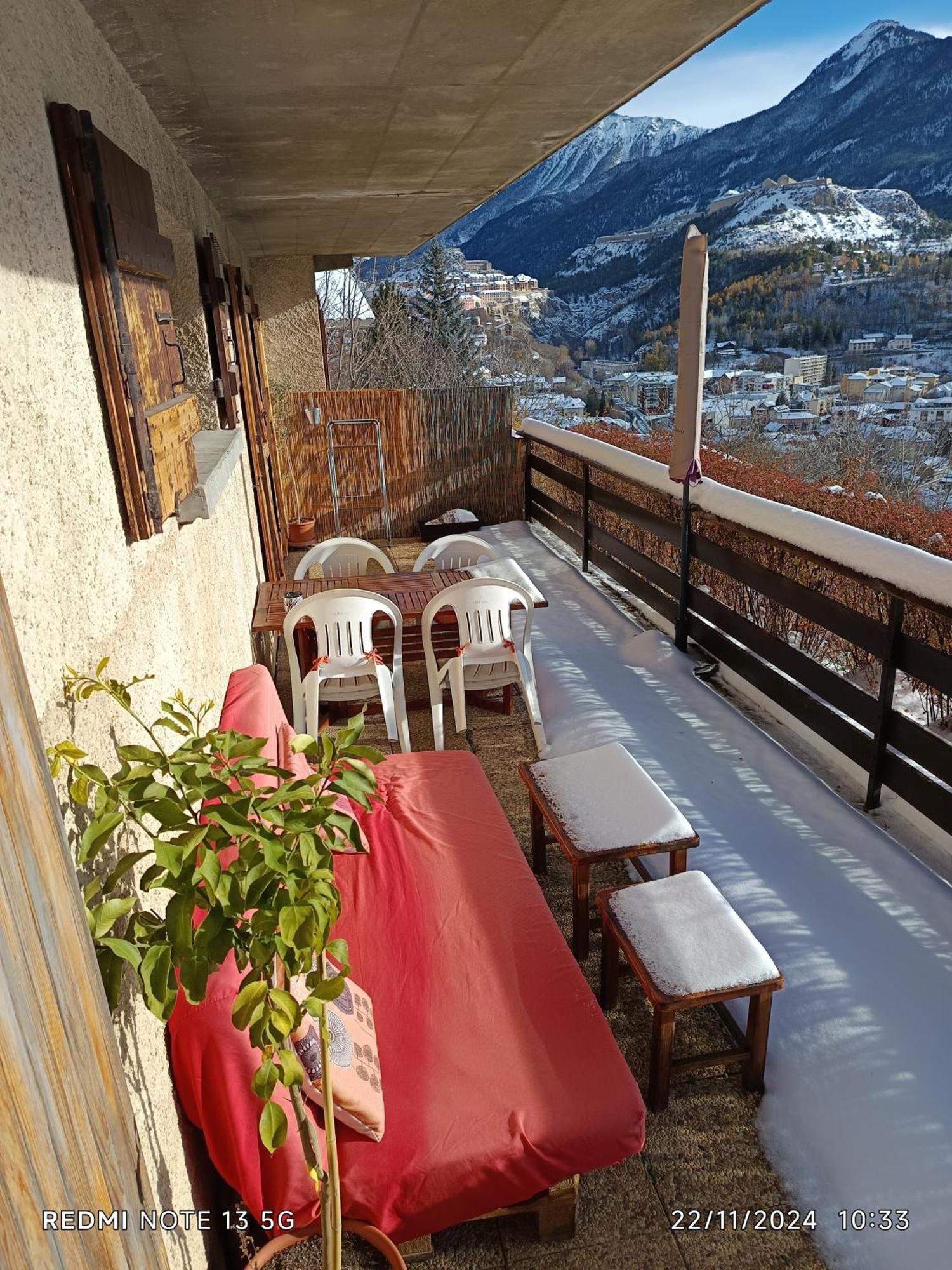 Studio Sympa Avec Terrasse , Maxi 4 Pers.Briancon エクステリア 写真